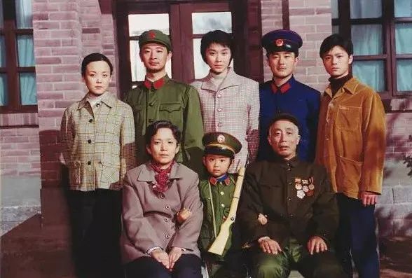 李小璐（Li Xiaolu） - 参与过《都是一家人》和《媳妇的美好时代》。_李小璐太漂亮了_李小璐到底有多美