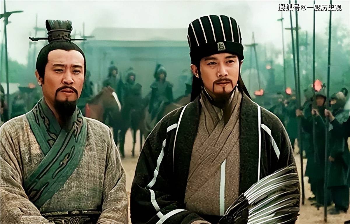 诸葛亮得知刘备扎营_诸葛刘备亮知遇是哪一集_刘备与诸葛亮的知遇之恩