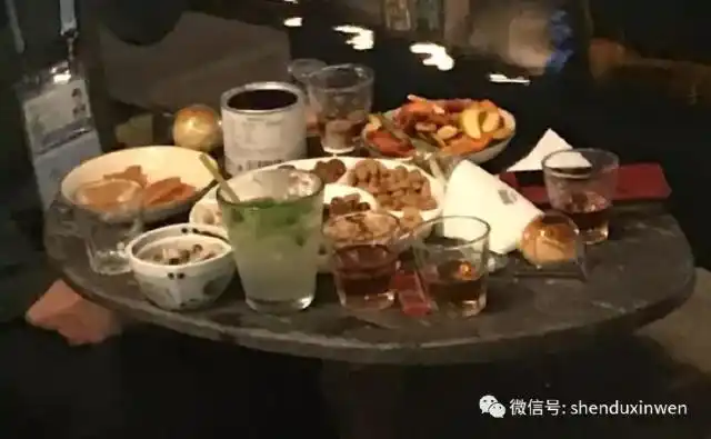 丁磊母校_丁磊10亿元奖优秀学子_从校园到商界：丁磊的成功故事