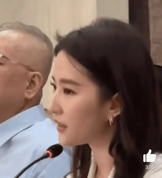 刘亦菲：用心与热情诠释每个角色_用圣经来诠释生命_用生命诠释教育阅读
